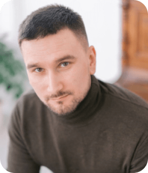 Захаров Максим